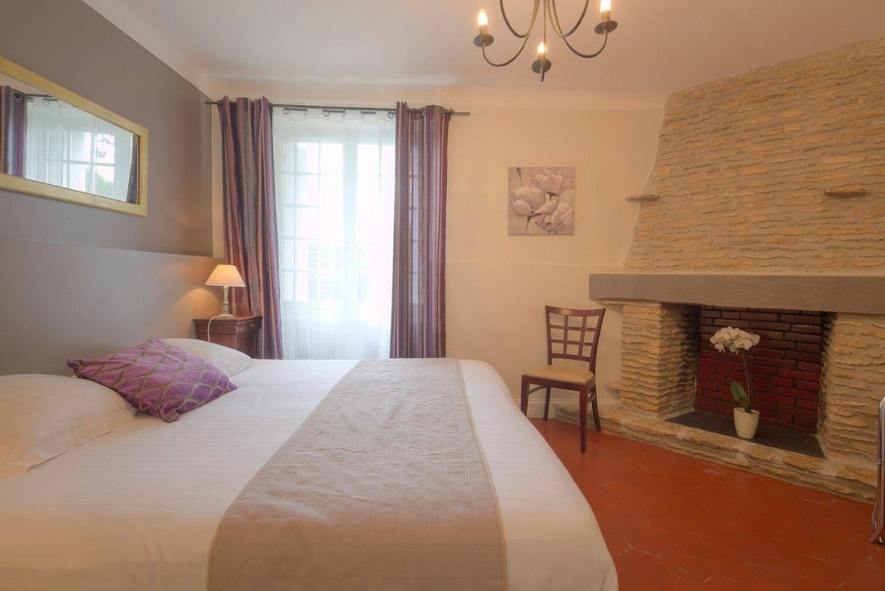 Hotel La Hoirie Sarlat-la-Canéda Exterior photo